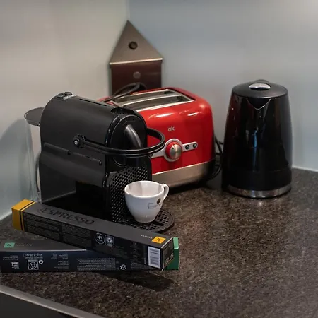 Charly カプルーン